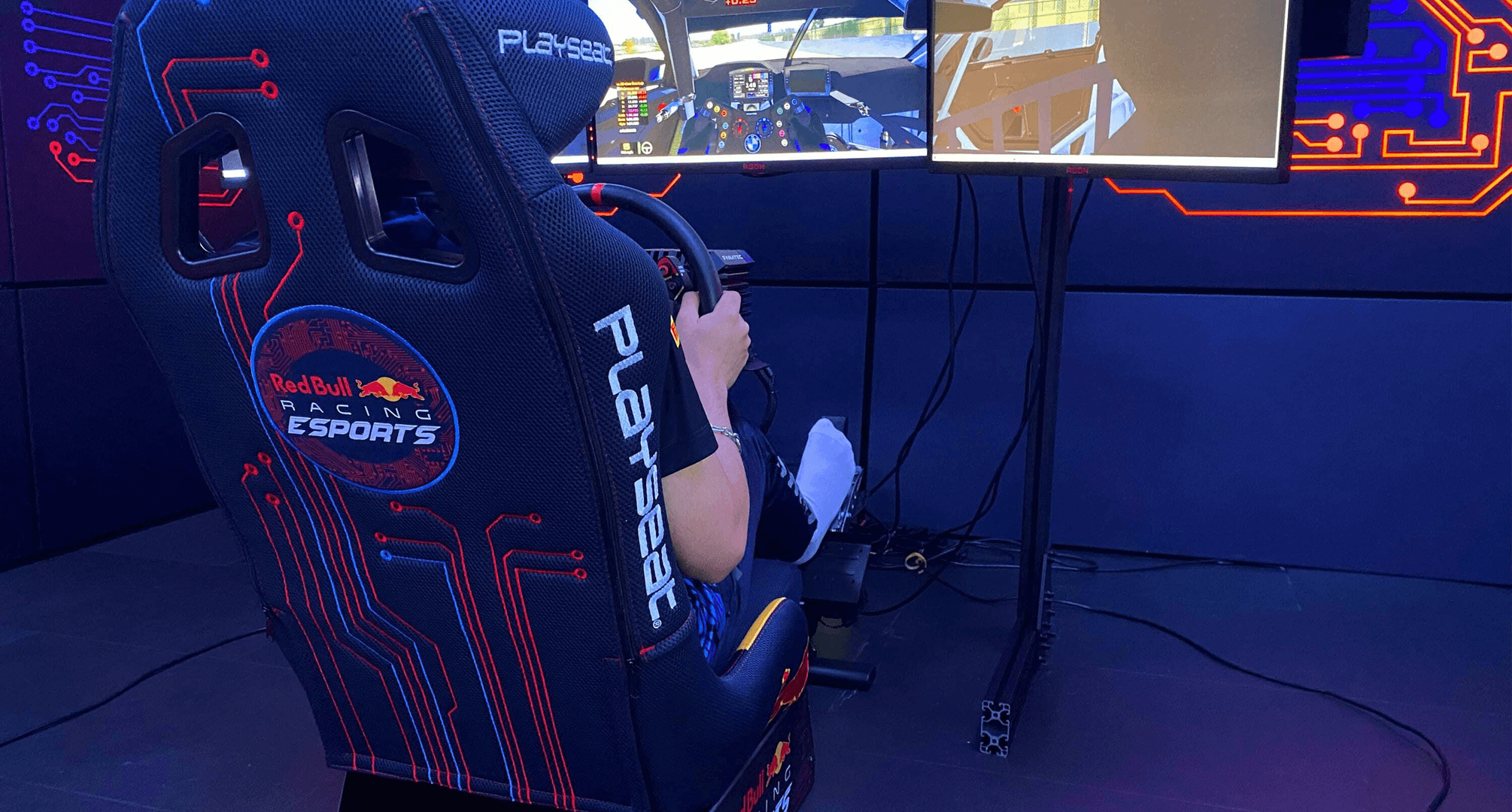 Playseat Evolution Red Bull GRC Gaming Seat, Racing Seat, Patented Foldable  Design, Fully Adjustable for the Perfect Diving Postion, Supports All 3rd  Party Steering Wheel & Pedal Sets, Blue