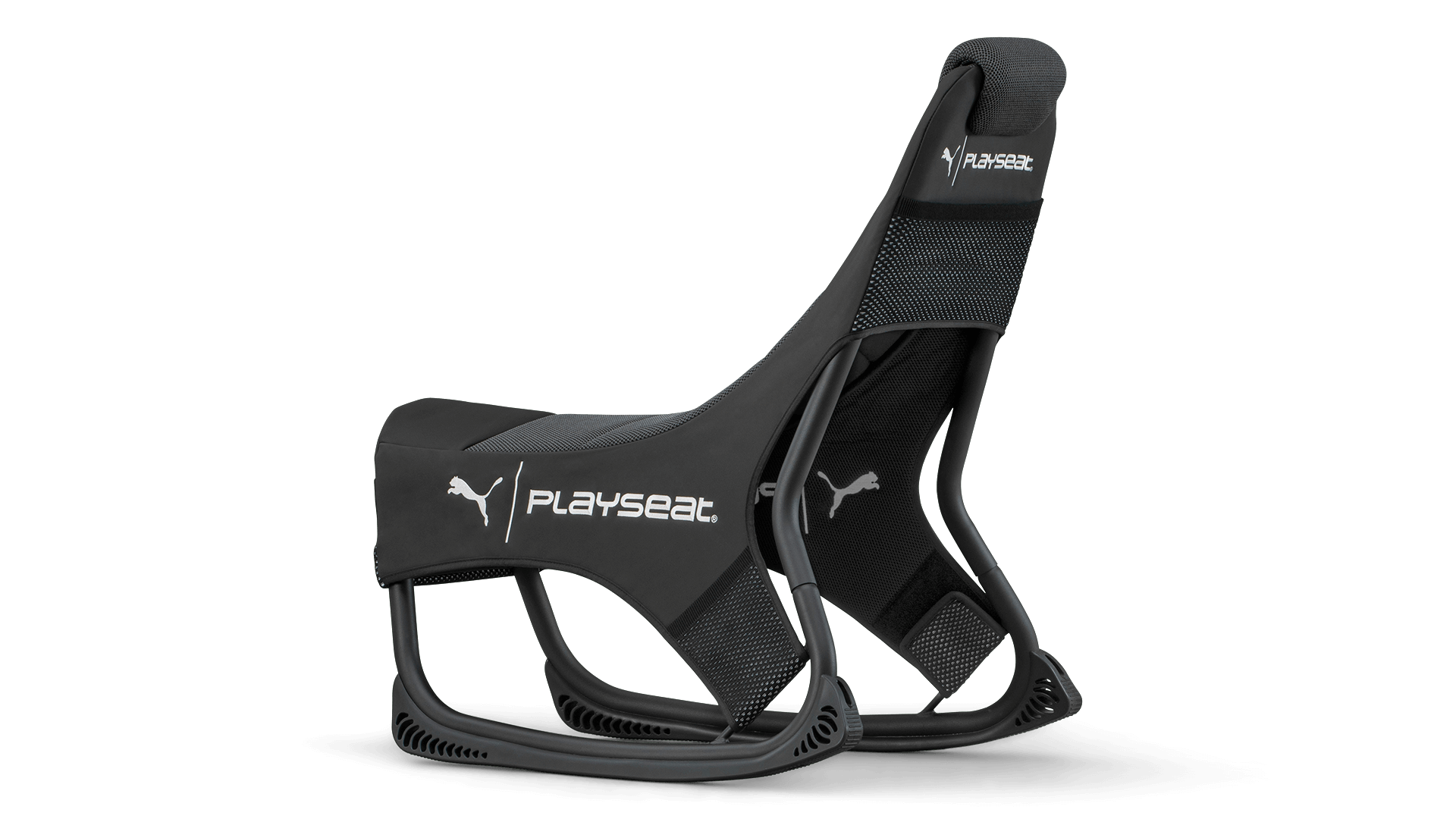 playseat-go-puma-active-black-gaming-seat-back-angle-view-1920x1080-1.png