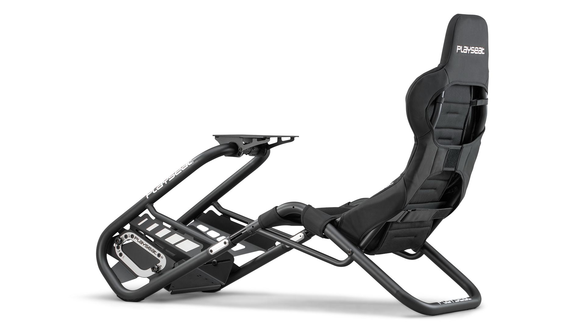 playseat-trophy-black-direct-drive-simulator-back-angle-view-1920x1080-5.png